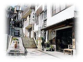 丸本館